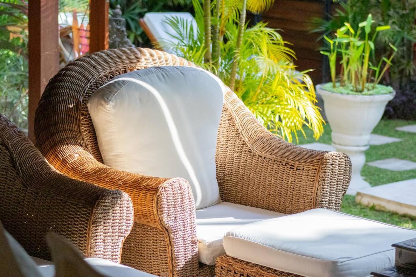 Heart Of Seminyak, 2Br, Sleeps 4, Walk To Bintang Villa Bagian luar foto
