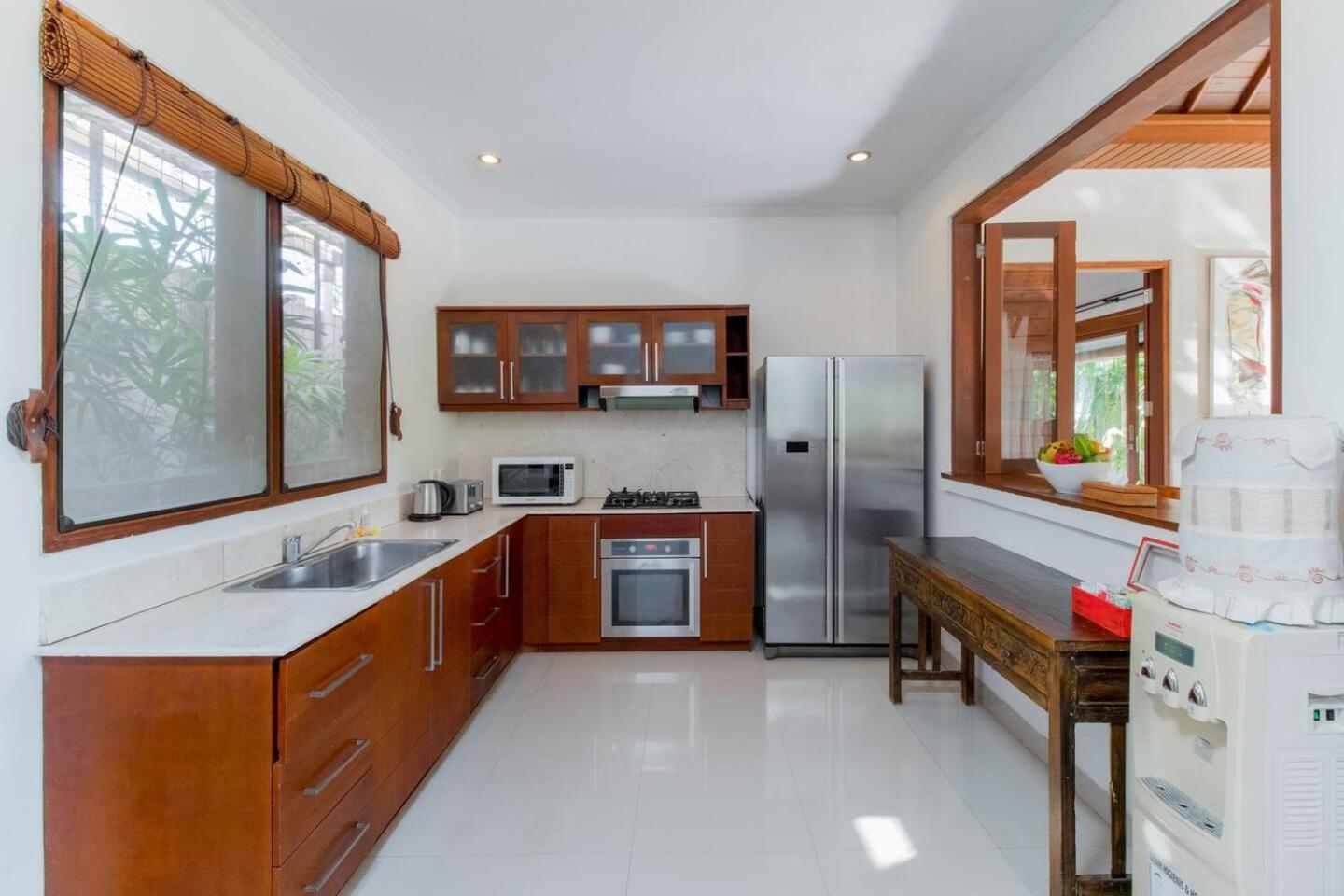 Heart Of Seminyak, 2Br, Sleeps 4, Walk To Bintang Villa Bagian luar foto